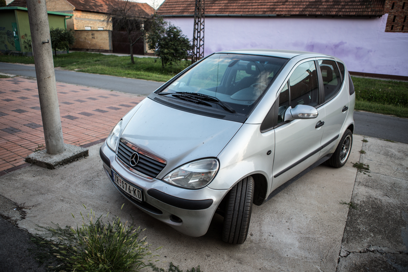 Illustration for article titled Euro cars photo dump